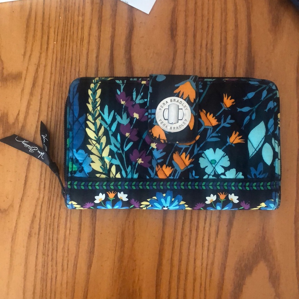 Vera Bradley Turnlock Wallet